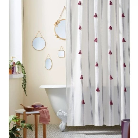 Wild Sage 72-Inch X 72-Inch Jordana Stitched Stripe Shower Curtain in Lavender - Picture 1 of 1